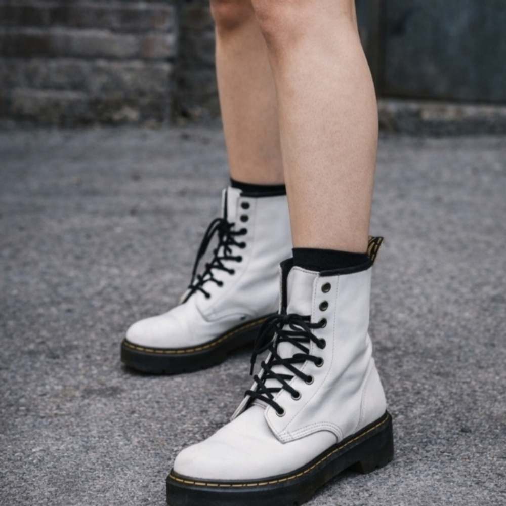 Doc Martens White Leather Zavala 1460 Boots